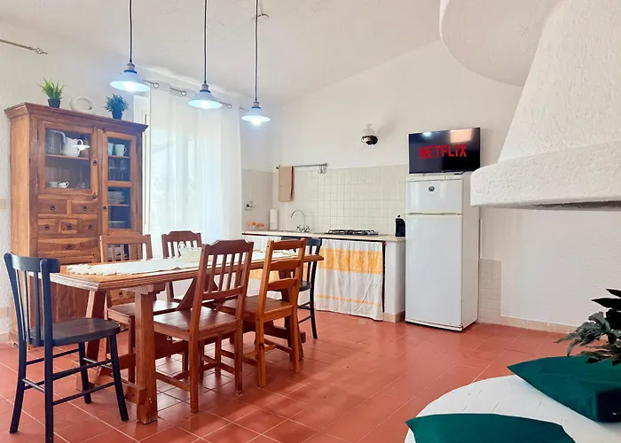 Le Residenze Dei Mandorli - Immersi Nel Della Macchia Mediterranea A