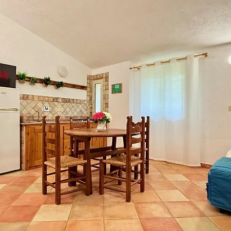 Le Residenze Dei Mandorli - Immersi Nel Della Macchia Mediterranea A Hébergement de vacances Orosei