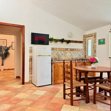 Le Residenze Dei Mandorli - Immersi Nel Della Macchia Mediterranea A Tatil Evi *